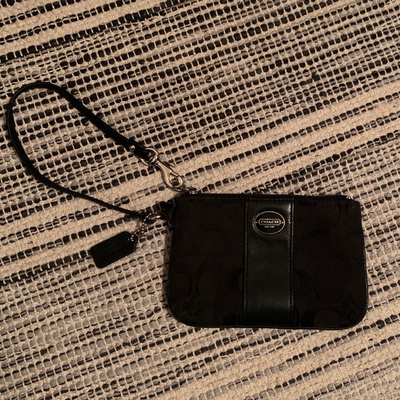 Coach Wristlet - Picture 3 of 5